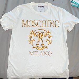 moschino t shirt. unisex